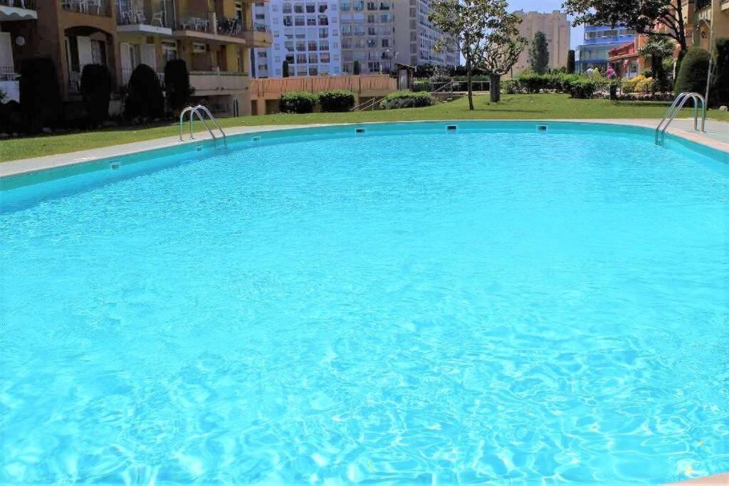 Greserva Kar-Centro, Junto A La Playa, 3 Piscinas, Wifi, Clima, Restaurantes 2024 Empuriabrava Ngoại thất bức ảnh