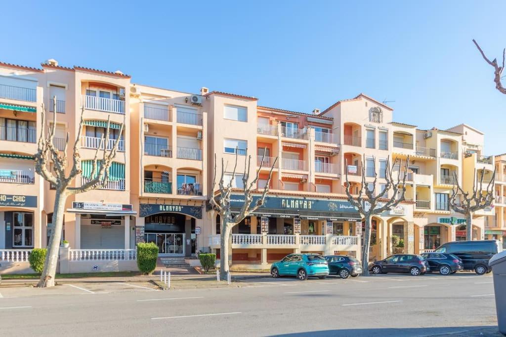 Greserva Kar-Centro, Junto A La Playa, 3 Piscinas, Wifi, Clima, Restaurantes 2024 Empuriabrava Ngoại thất bức ảnh